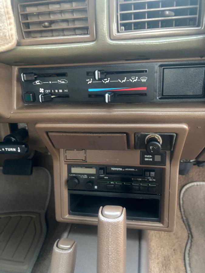 Toyota-4x4-ext-cab-1988-yellow-6