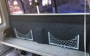 Toyota-4x4-sr5-ext.cab-1985-white-10