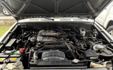 Toyota-4x4-truck-1994-3