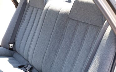 Toyota-Camry-1990-Sedan-10