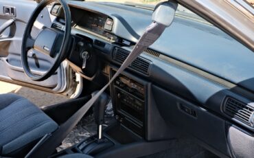 Toyota-Camry-1990-Sedan-12