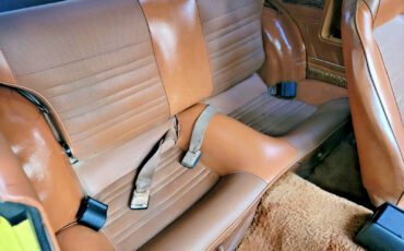Toyota-Celica-1977-Coupe-11