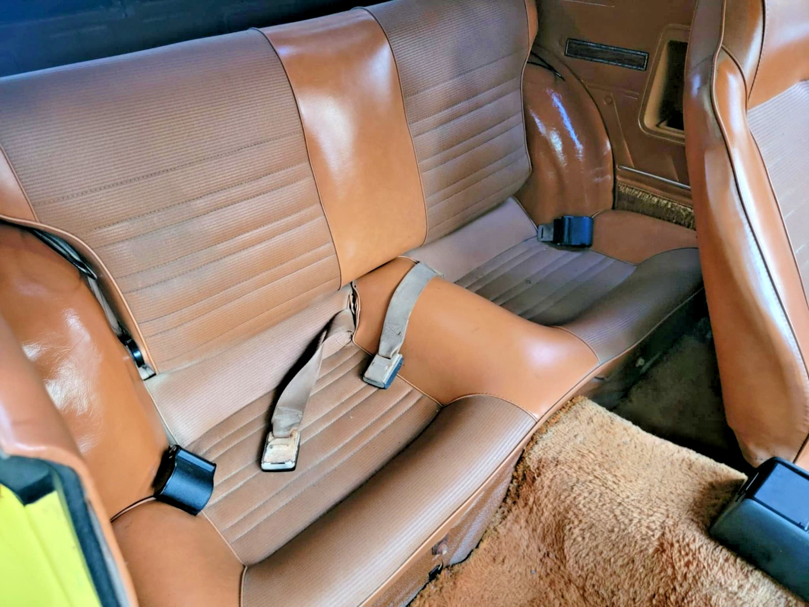 Toyota-Celica-1977-Coupe-11
