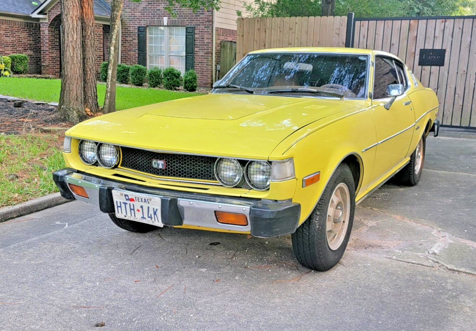 Toyota-Celica-1977-Coupe