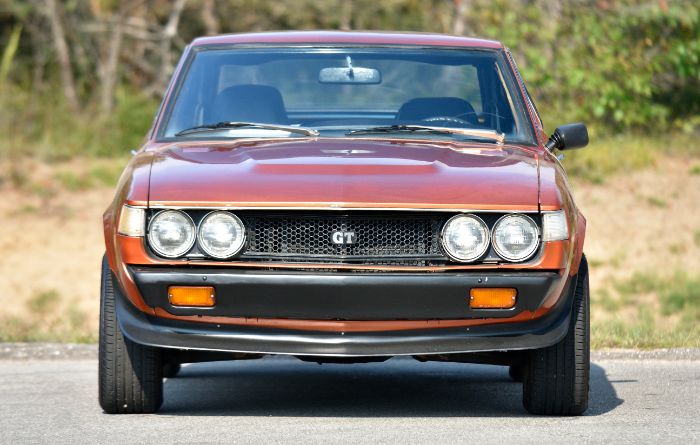 Toyota-Celica-1977-Galleon-Gold-Metalli-Black-18