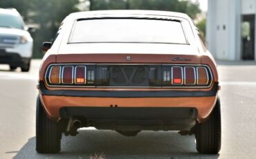 Toyota-Celica-1977-Galleon-Gold-Metalli-Black-19