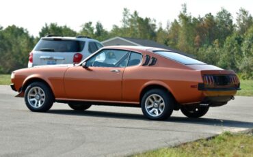 Toyota-Celica-1977-Galleon-Gold-Metalli-Black-24