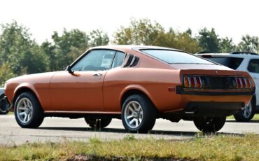 Toyota-Celica-1977-Galleon-Gold-Metalli-Black-25