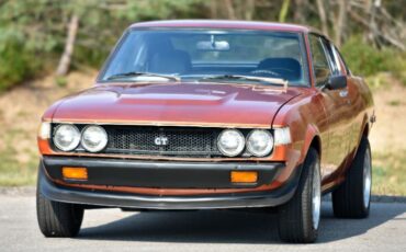 Toyota-Celica-1977-Galleon-Gold-Metalli-Black-31