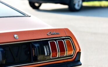 Toyota-Celica-1977-Galleon-Gold-Metalli-Black-4