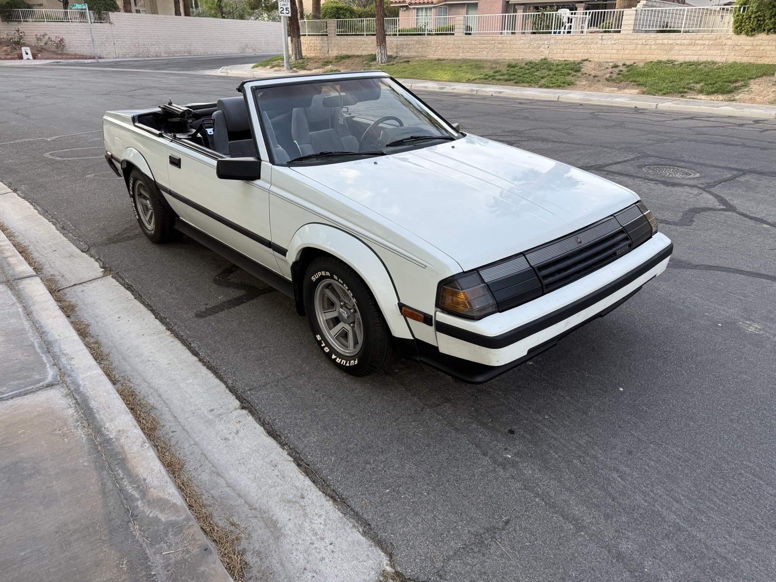 Toyota-Celica-1985-22