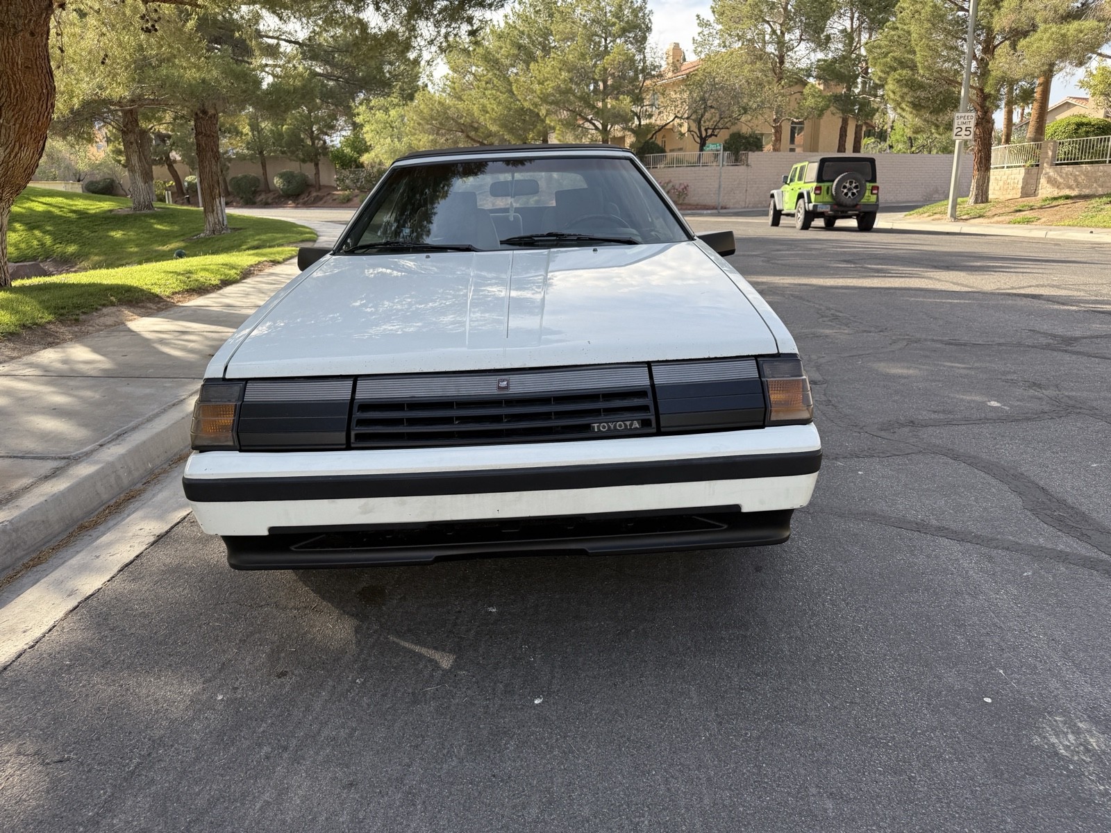 Toyota-Celica-1985-3