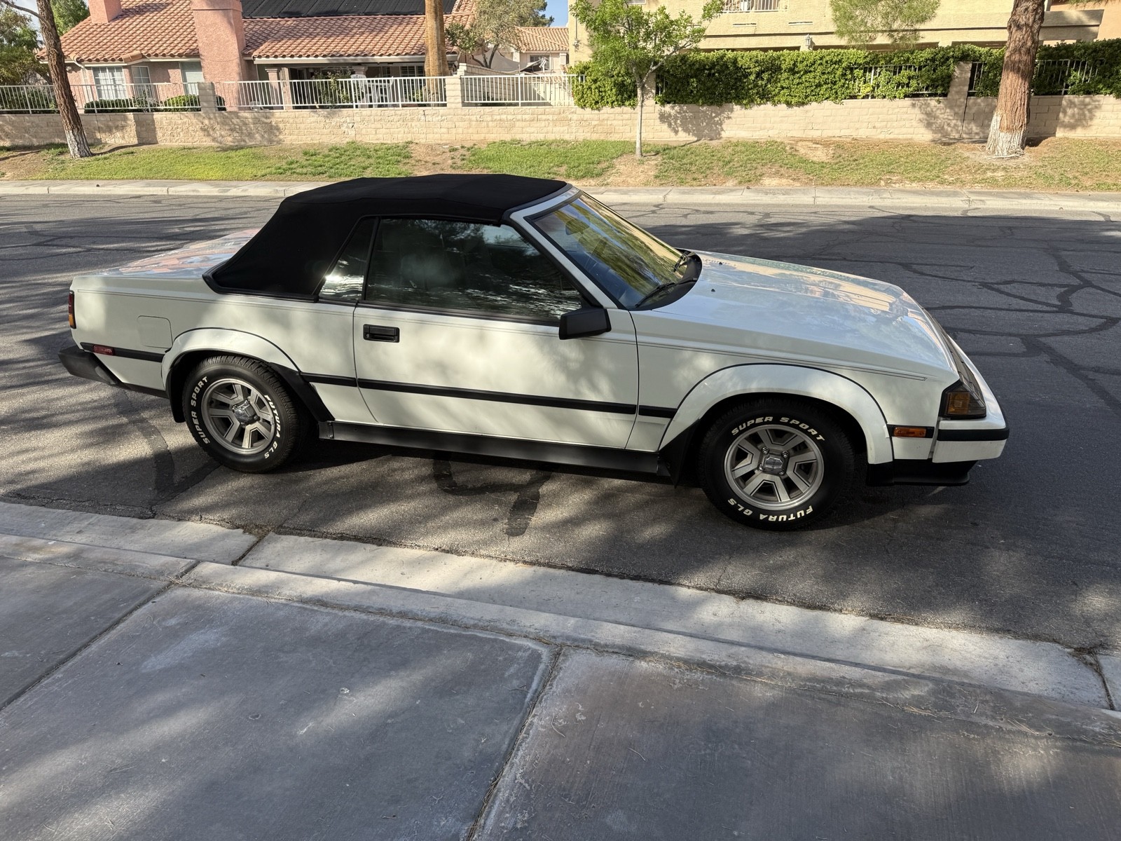 Toyota-Celica-1985-5
