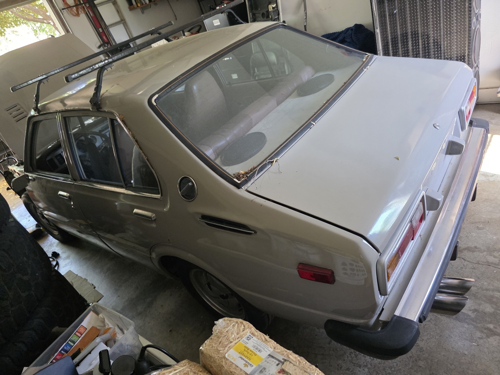 Toyota-Corolla-1977-1