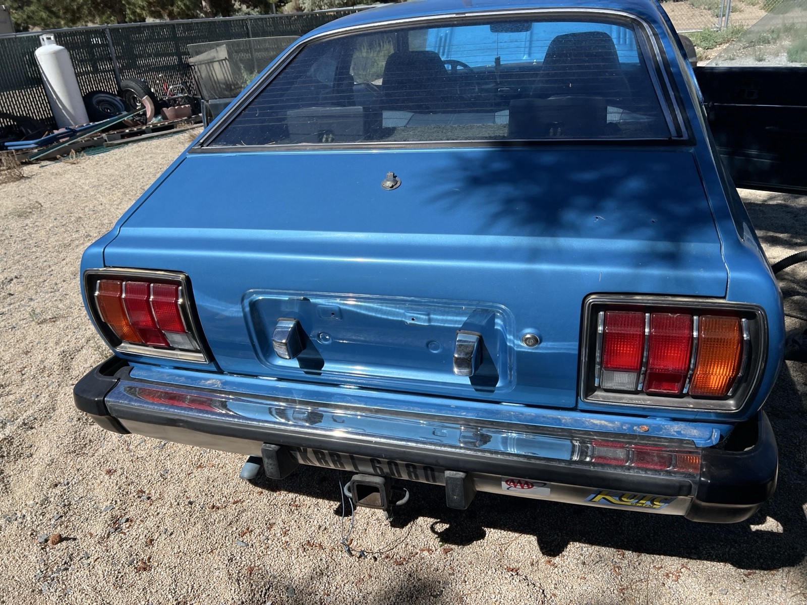Toyota-Corolla-1977-12