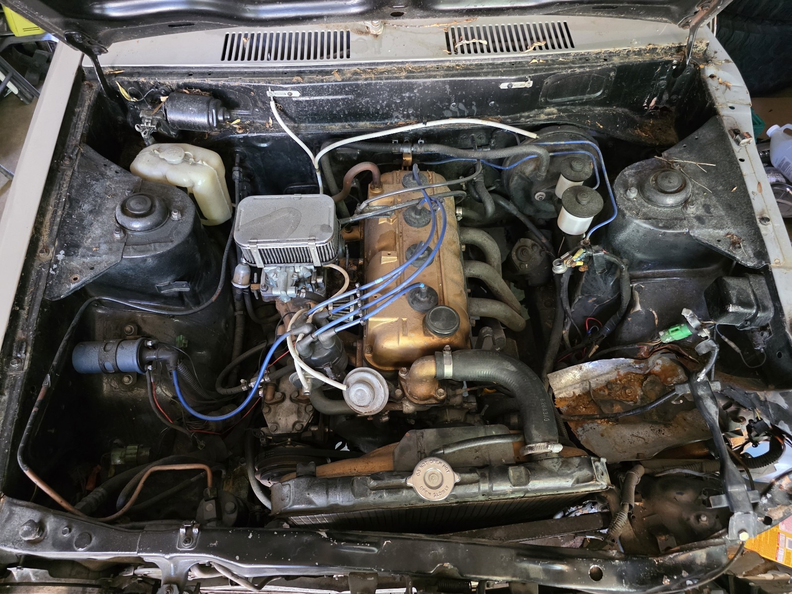 Toyota-Corolla-1977-5