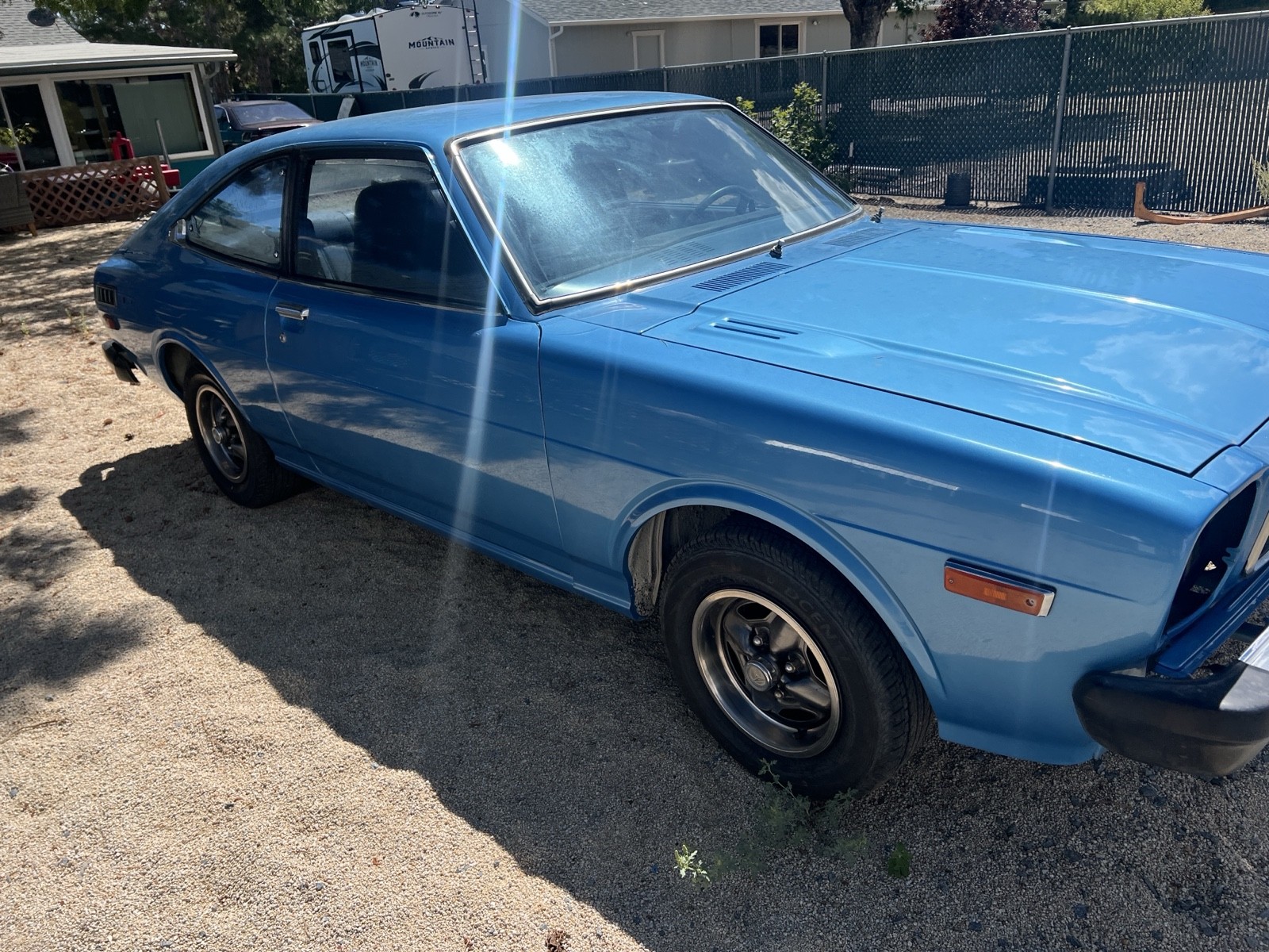 Toyota-Corolla-1977