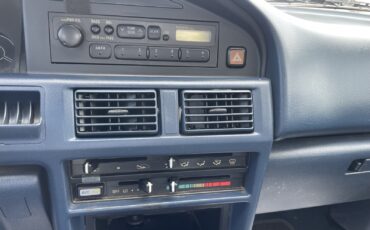 Toyota-Corolla-1992-17