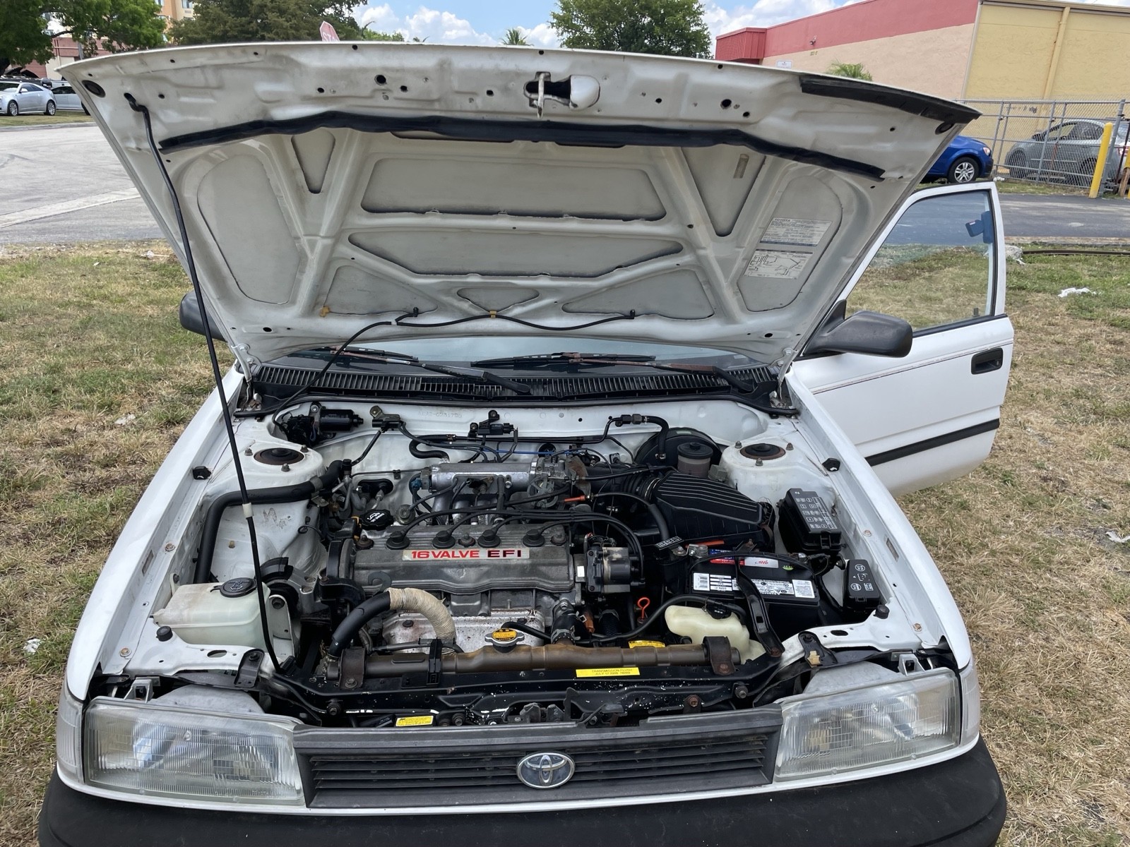 Toyota-Corolla-1992-20