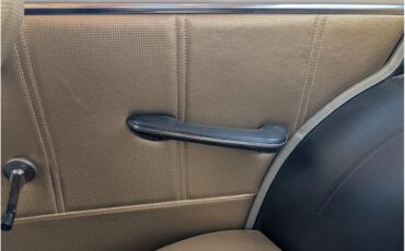 Toyota-Corona-1968-Pluto-Beige-Gold-29