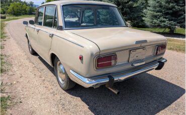 Toyota-Corona-1968-Pluto-Beige-Gold-58