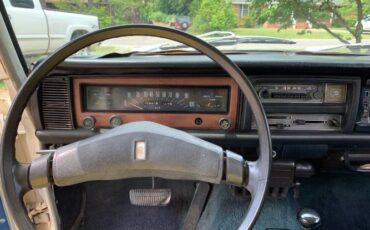 Toyota-Corona-1969-White-2