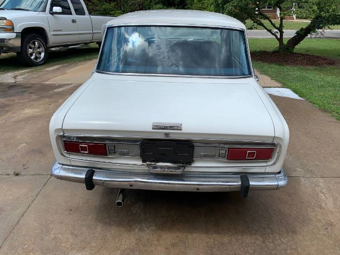 Toyota-Corona-1969-White-3