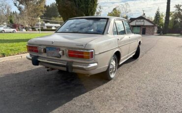 Toyota-Corona-1973-White-5
