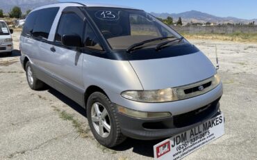 Toyota-Estima-1993-VAN