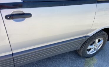 Toyota-Estima-1993-VAN-7