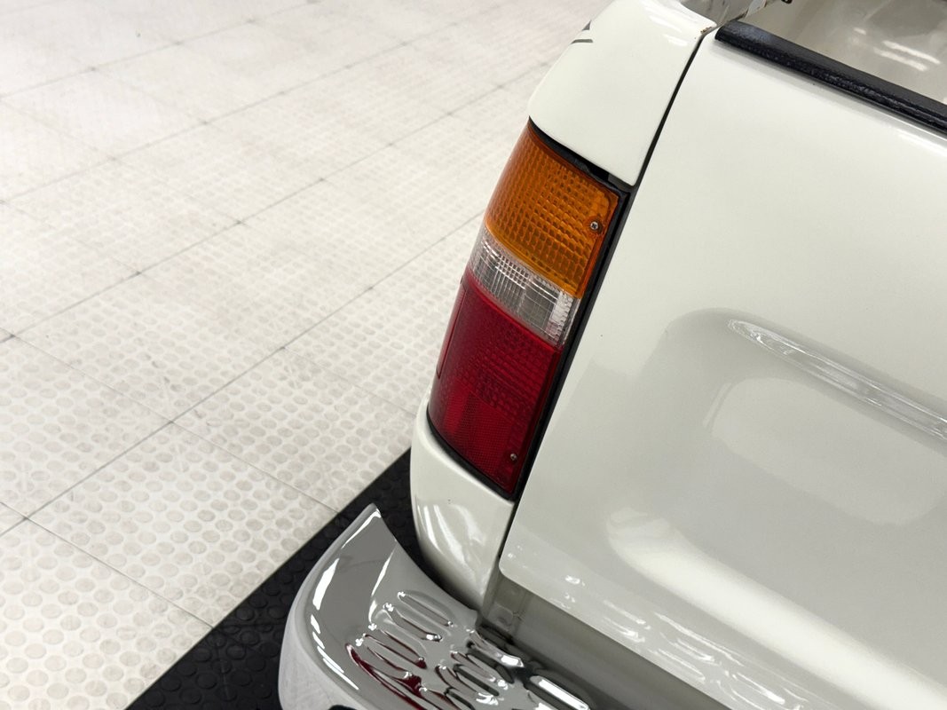 Toyota-Extended-Cab-1993-Pickup-Truck-16