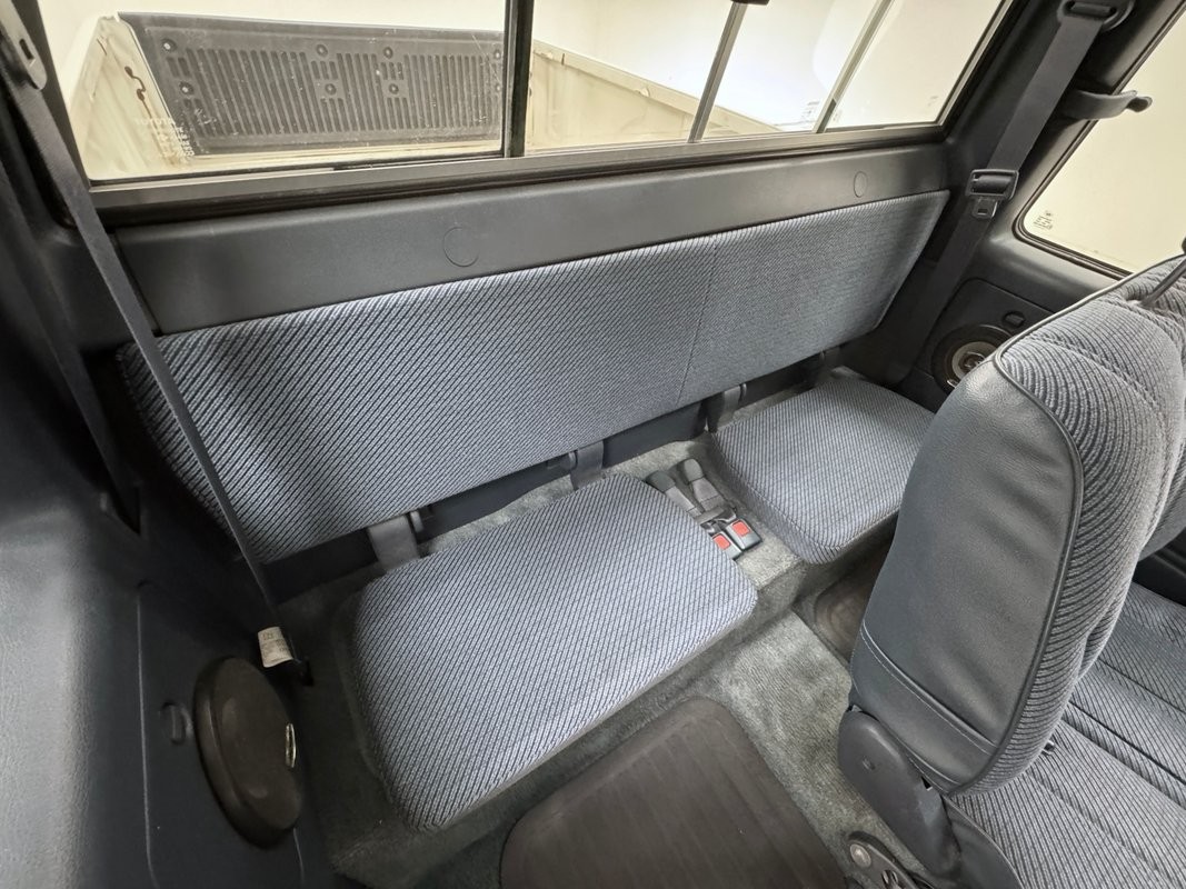 Toyota-Extended-Cab-1993-Pickup-Truck-38