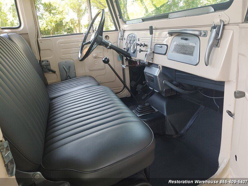 Toyota-FJ-Cruiser-1967-11