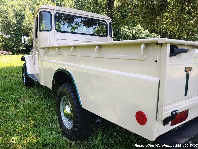 Toyota-FJ-Cruiser-1967-6