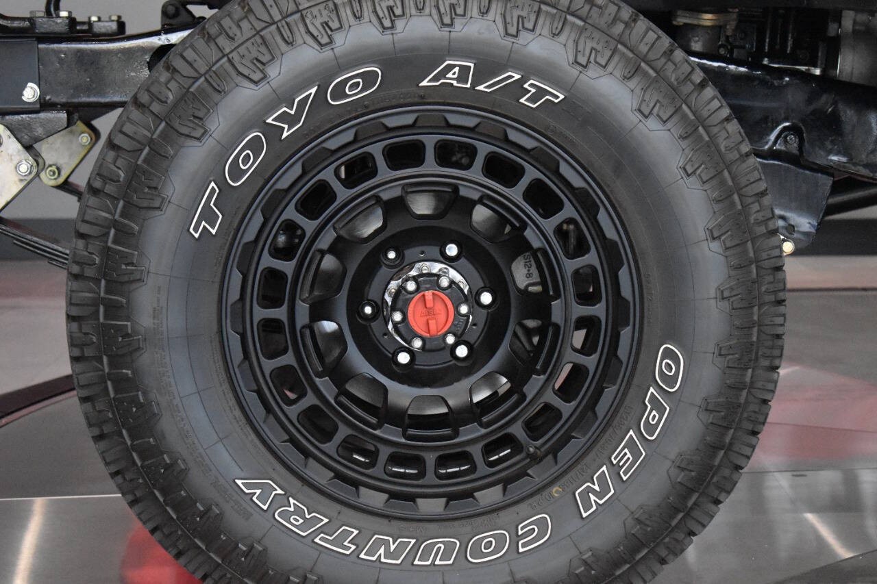 Toyota-FJ-Cruiser-1979-SUV-10