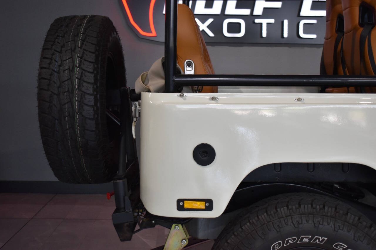 Toyota-FJ-Cruiser-1979-SUV-25