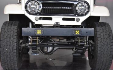 Toyota-FJ-Cruiser-1979-SUV-29