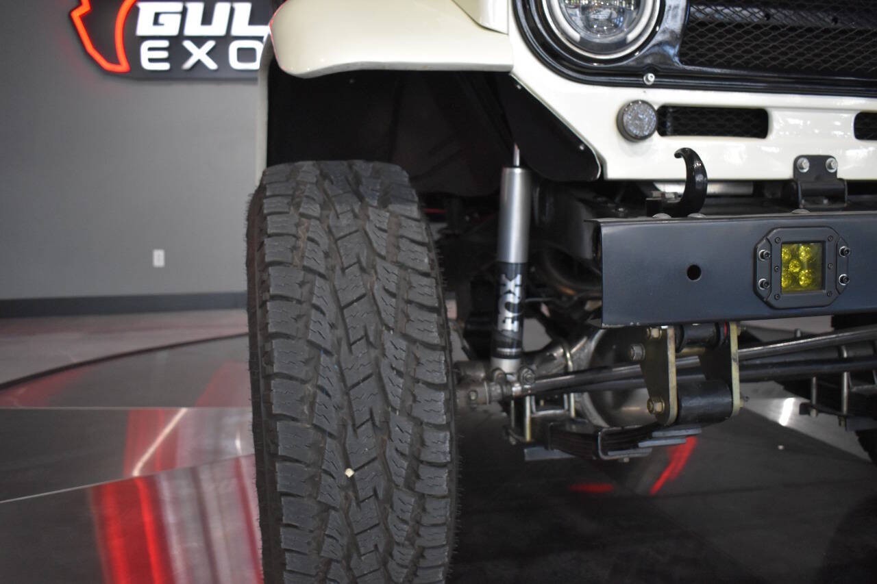 Toyota-FJ-Cruiser-1979-SUV-32