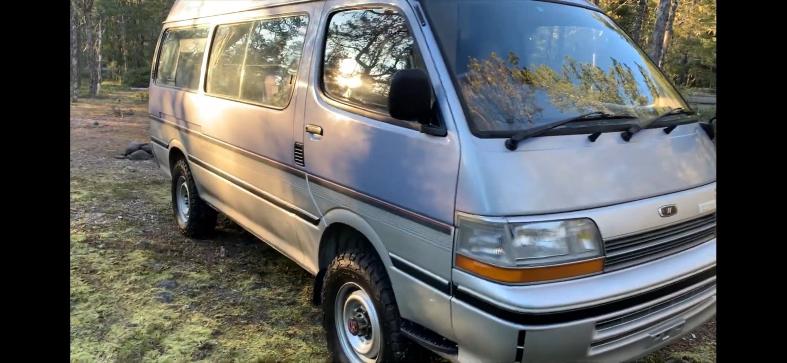 Toyota-Hiace-1993-1