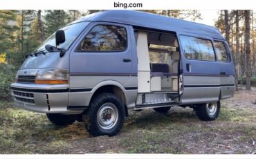 Toyota-Hiace-1993-12