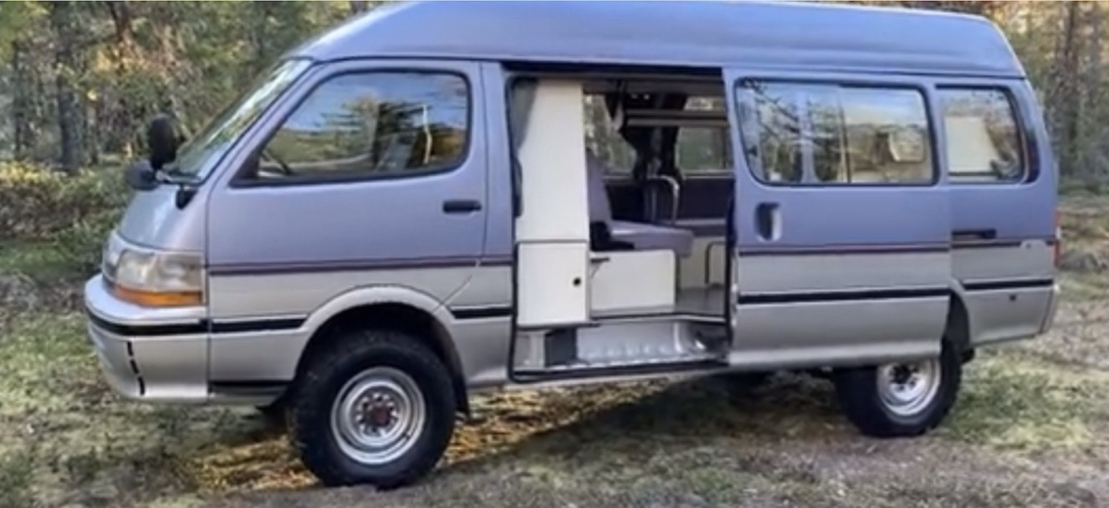 Toyota-Hiace-1993-13
