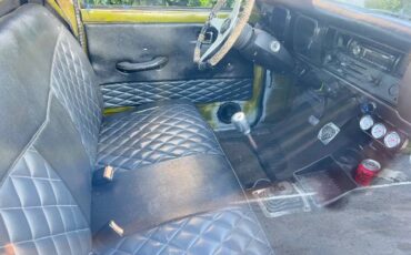 Toyota-Hilux-1975-Patina-4