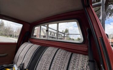 Toyota-Hilux-1975-Red-15
