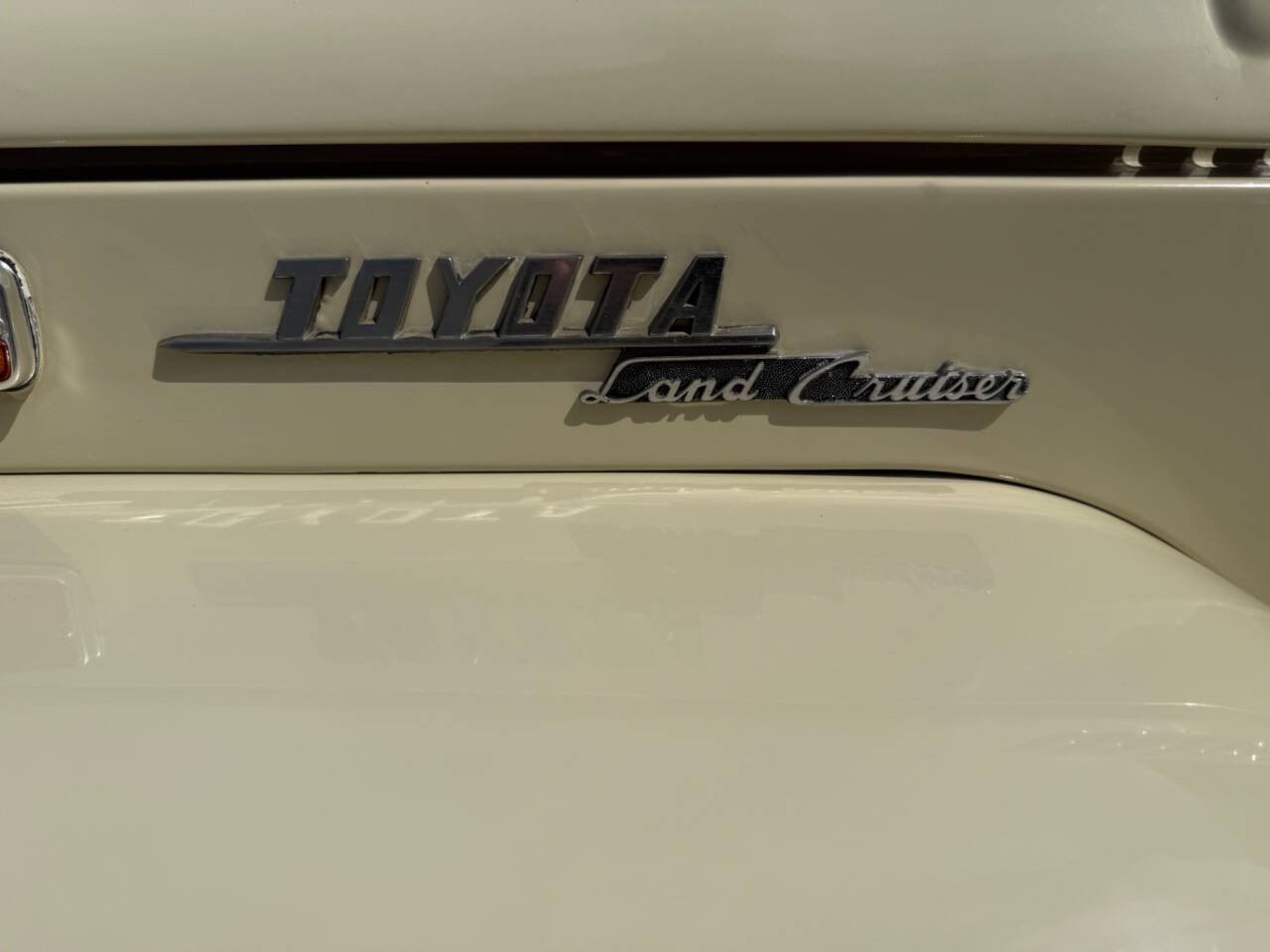 Toyota-Land-Cruiser-1962-SUV-12
