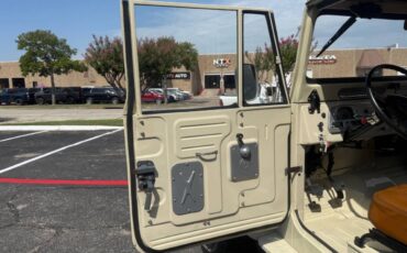 Toyota-Land-Cruiser-1962-SUV-19
