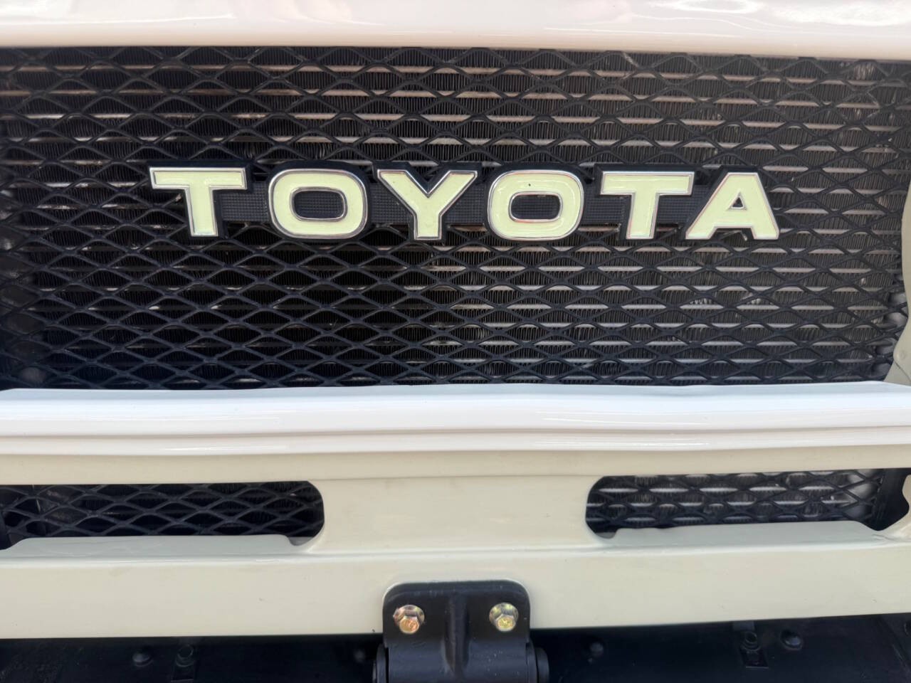 Toyota-Land-Cruiser-1962-SUV-9