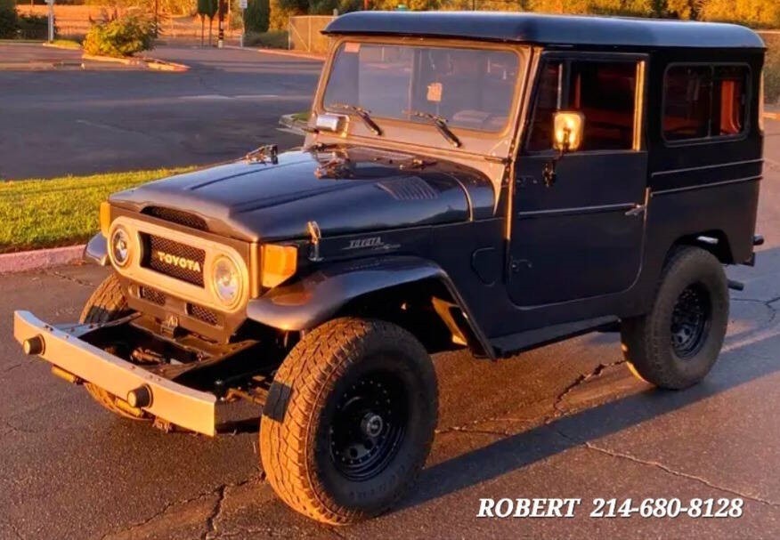 Toyota-Land-Cruiser-1970-SUV-1