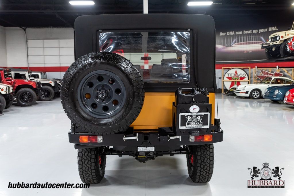 Toyota-Land-Cruiser-1972-SUV-6