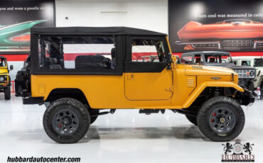 Toyota-Land-Cruiser-1972-SUV-8