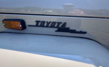 Toyota-Land-Cruiser-1973-SUV-23